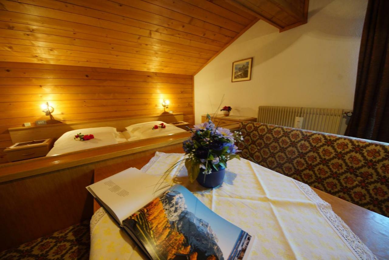 Garni Flurida Bed & Breakfast Badia  Bagian luar foto