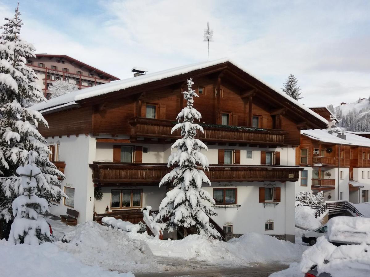 Garni Flurida Bed & Breakfast Badia  Bagian luar foto